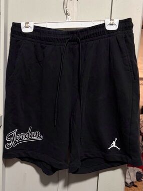 Mens Jordan shorts size L